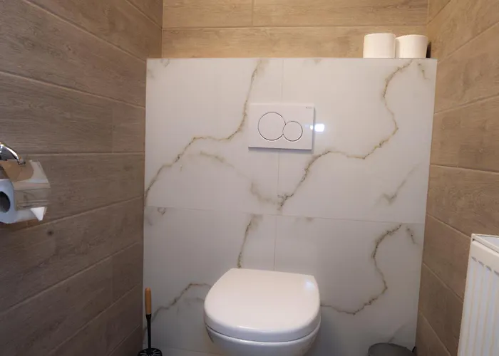 Apatman Fellini House